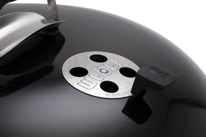 Угольный гриль Weber Master-Touch E-6755 67 см 1500230 фото