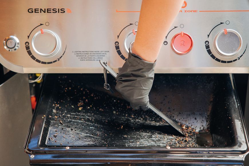 Газовий гриль Weber Genesis E-325s, чорний 35310075 фото