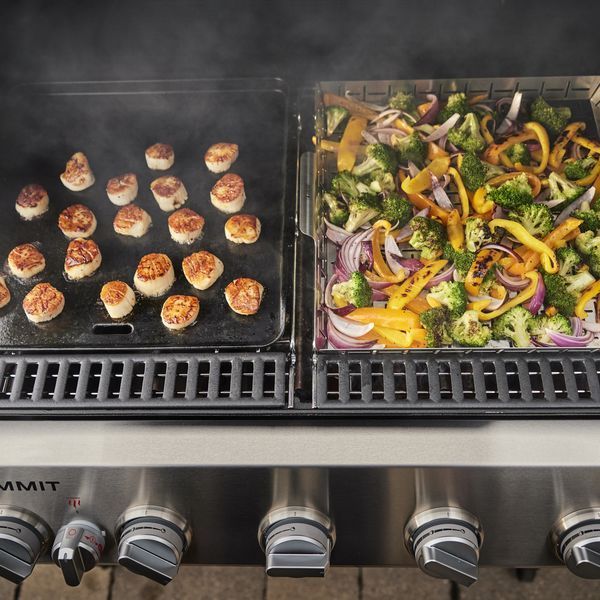 Газовий гриль Weber Summit FS38X S Smart Gas Grill 1500069 фото Газовий гриль Weber Summit FS38X S Smart Gas Grill 1500069 фото